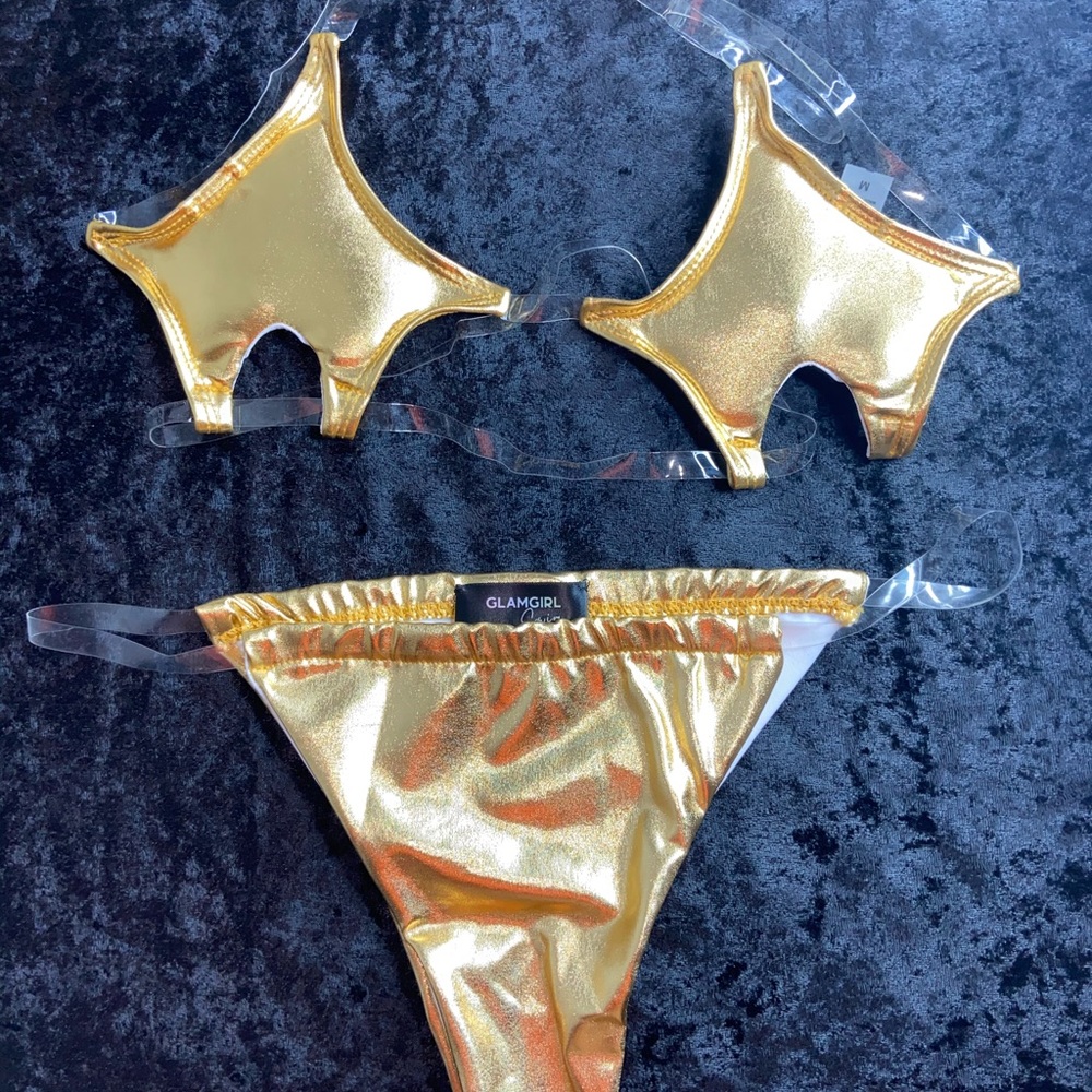 Bathing suit